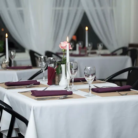 Airport Mara Hotel